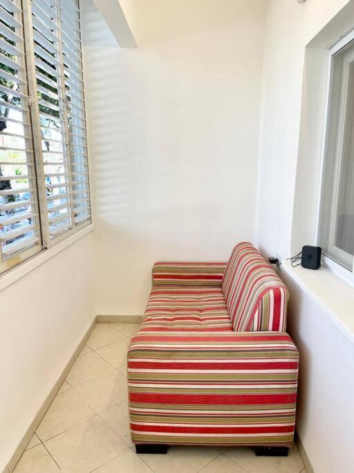 Rambam Beach Apartment Хайфа Екстер'єр фото